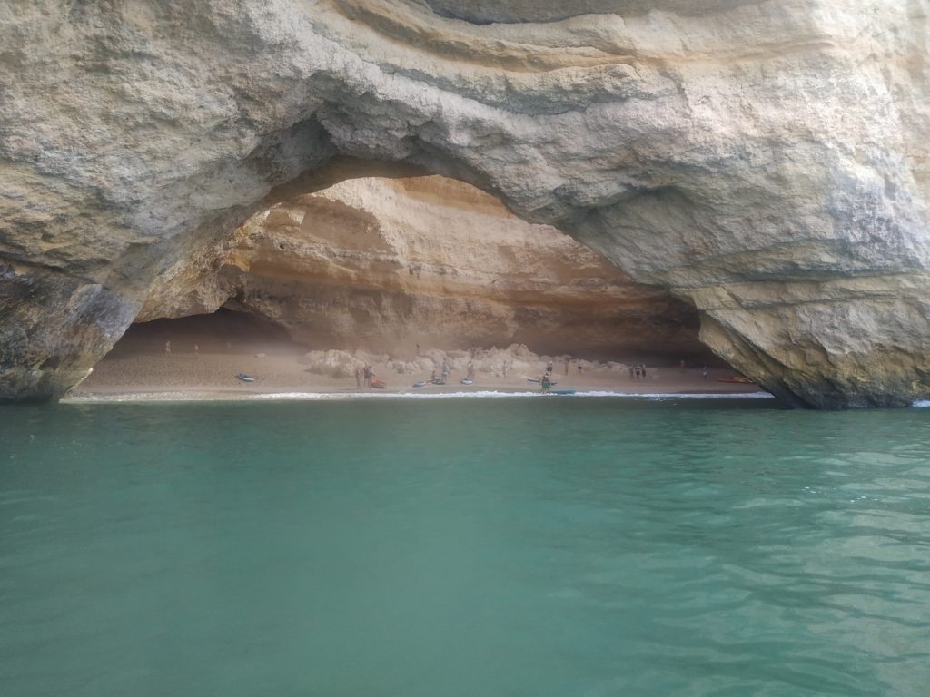 Παραλία και Σπηλιά Benagil