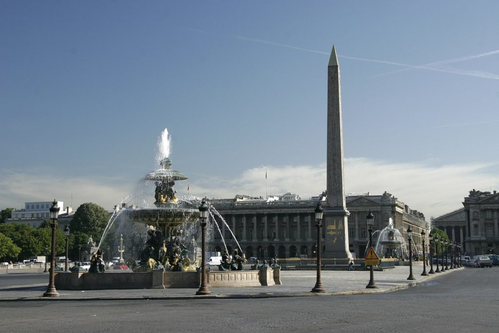Ταξίδι στο Παρίσι και τα Αξιοθέατά του, Place de la Concorde, Πλατεία Ομονοίας