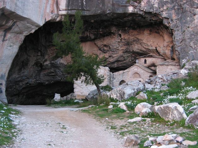 10 Μυστικιστικά και Μυθικά Μέρη στην Ελλάδα