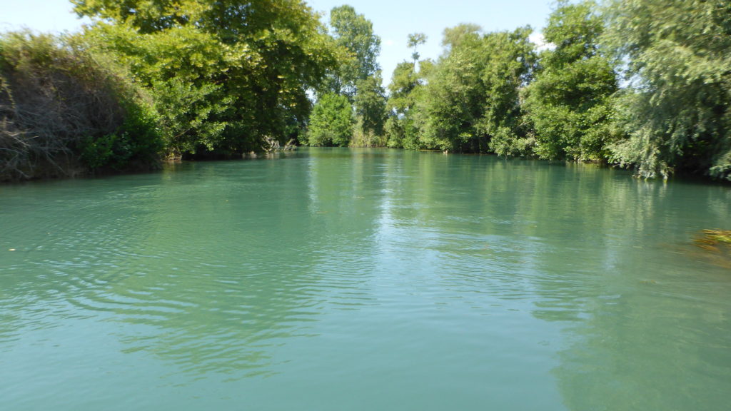Ποταμός Αχέροντας: Εκδρομή στη Γλυκή και τους Υποχθόνιους Μύθους
