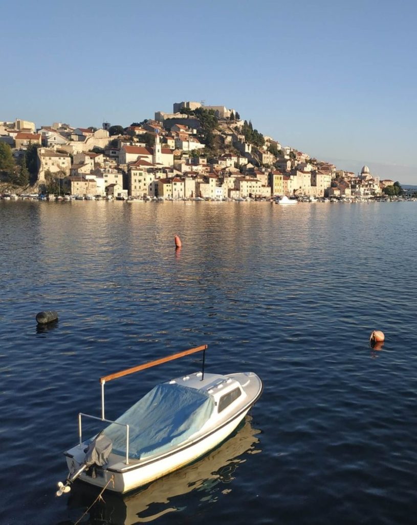 Το Άγνωστο Σίμπενικ στην Κροατία