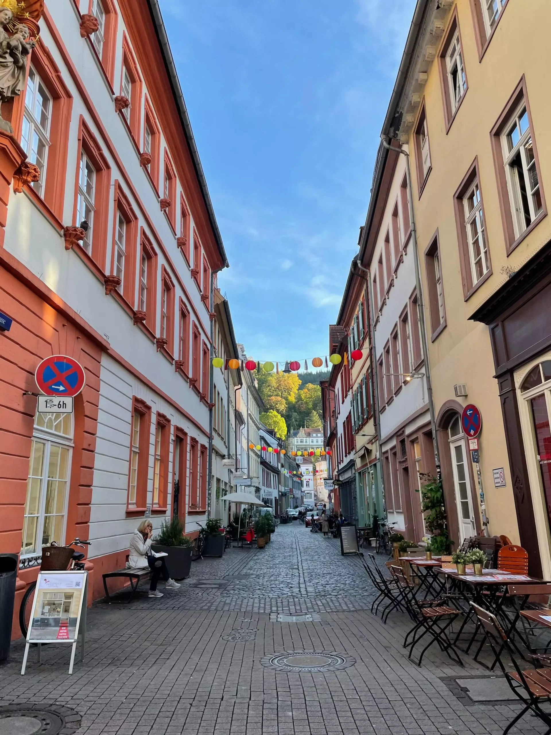 Ταξίδι στην Χαϊδελβέργη: Αξιοθέατα και Διασκέδαση στο Κέντρο του Γερμανικού Ρομαντισμού