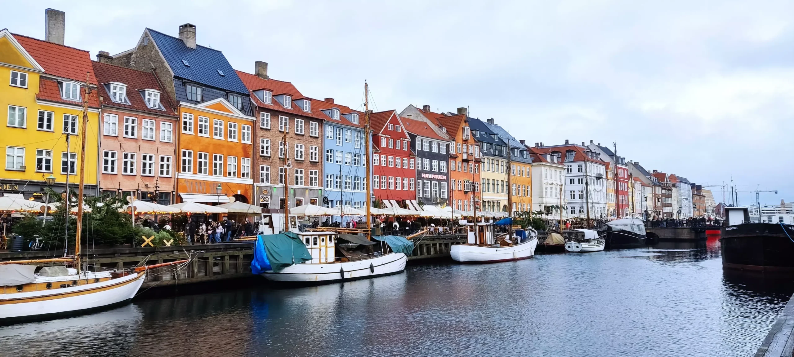 Ξεκλειδώνοντας τα Κρυμμένα Διαμάντια της Κοπεγχάγης: Οδηγός για τα Καλύτερα Αξιοθέατα, Φαγητά και Ποτά