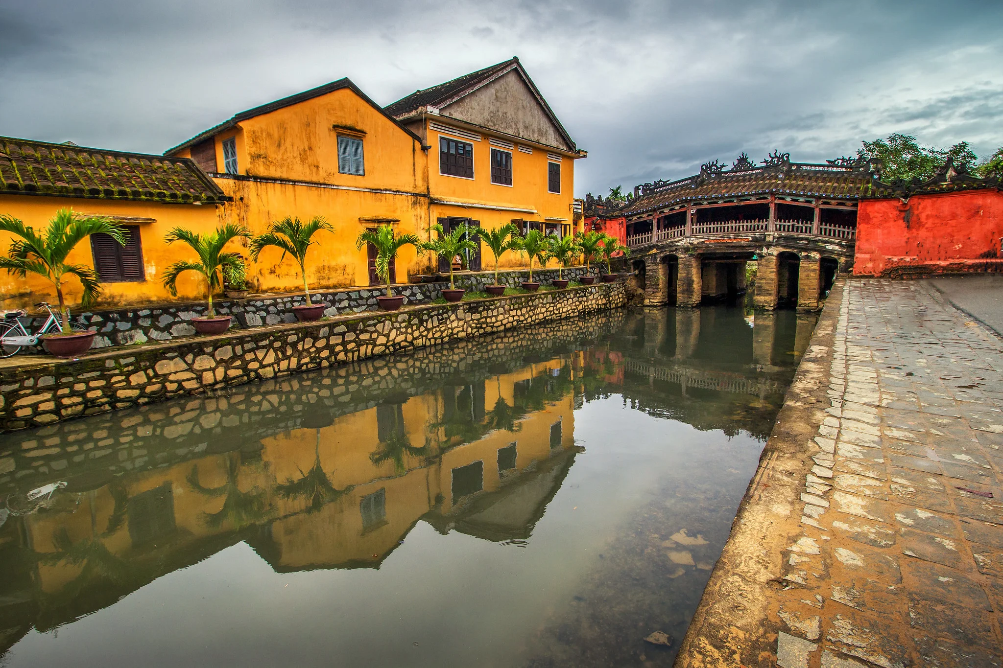 Κεντρικό Βιετνάμ: Οδηγός Ταξιδιού σε Hue, Hoi An, Da Nang και Ba Na Hills – Αξιοθέατα, Φαγητό & Εμπειρίες