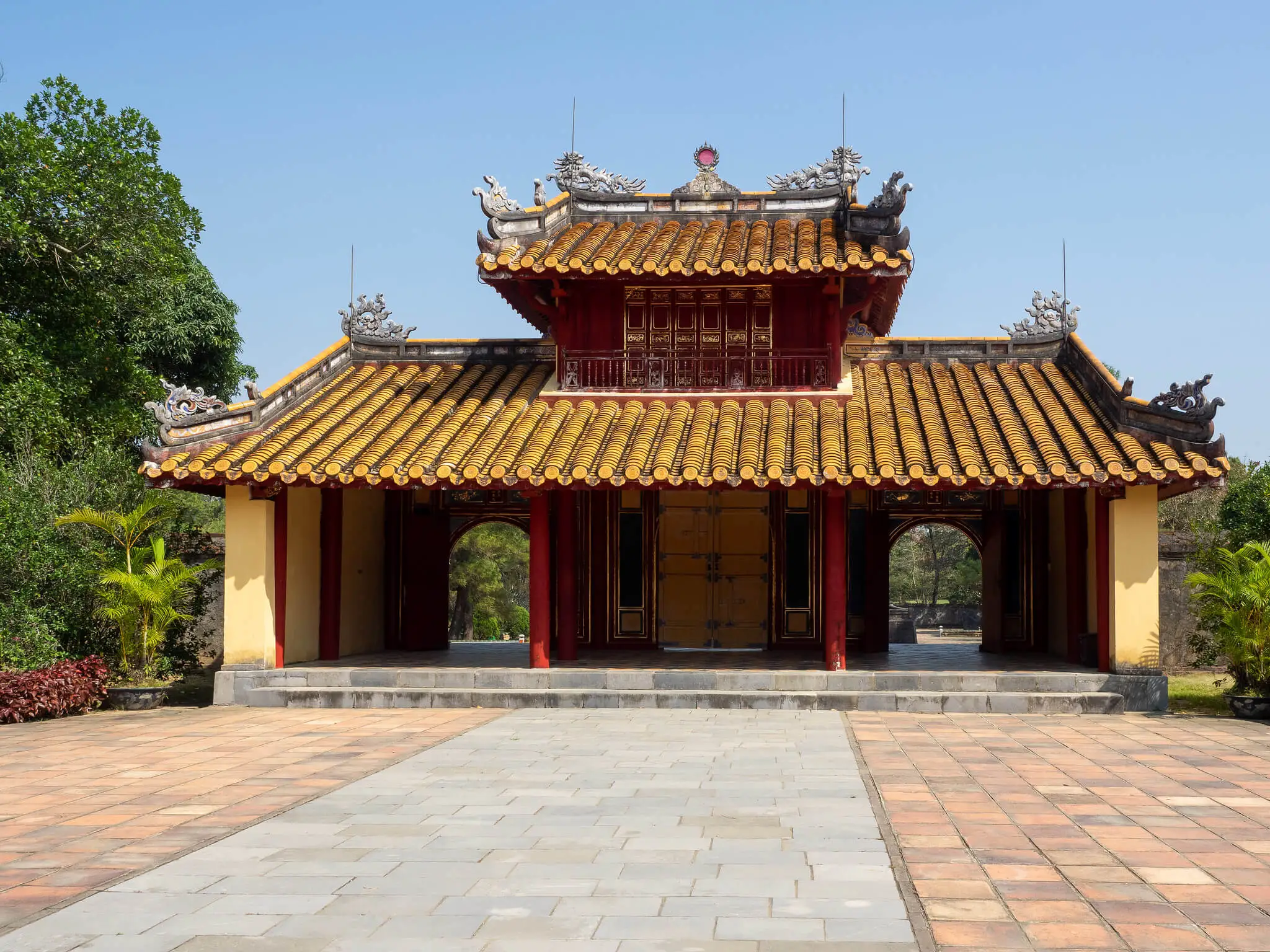 Κεντρικό Βιετνάμ: Οδηγός Ταξιδιού σε Hue, Hoi An, Da Nang και Ba Na Hills – Αξιοθέατα, Φαγητό & Εμπειρίες